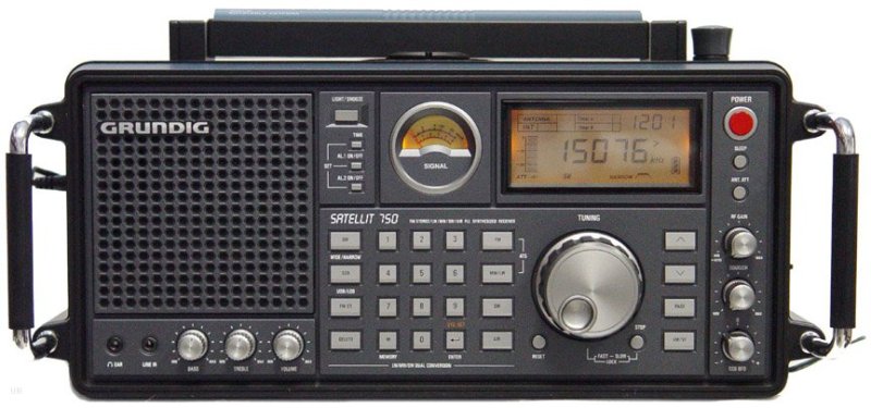 Grundig-Satellit-750.jpg